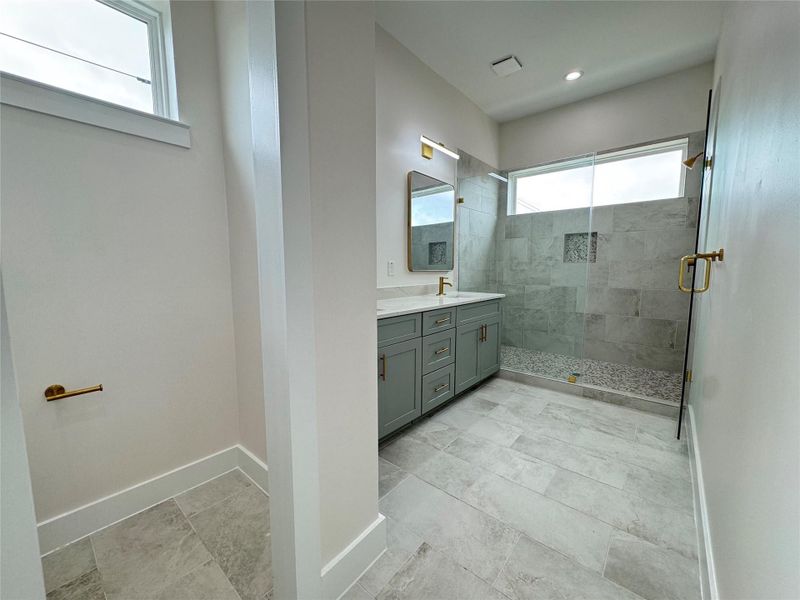 Image 38 of a home in . Image 38 of a home in .