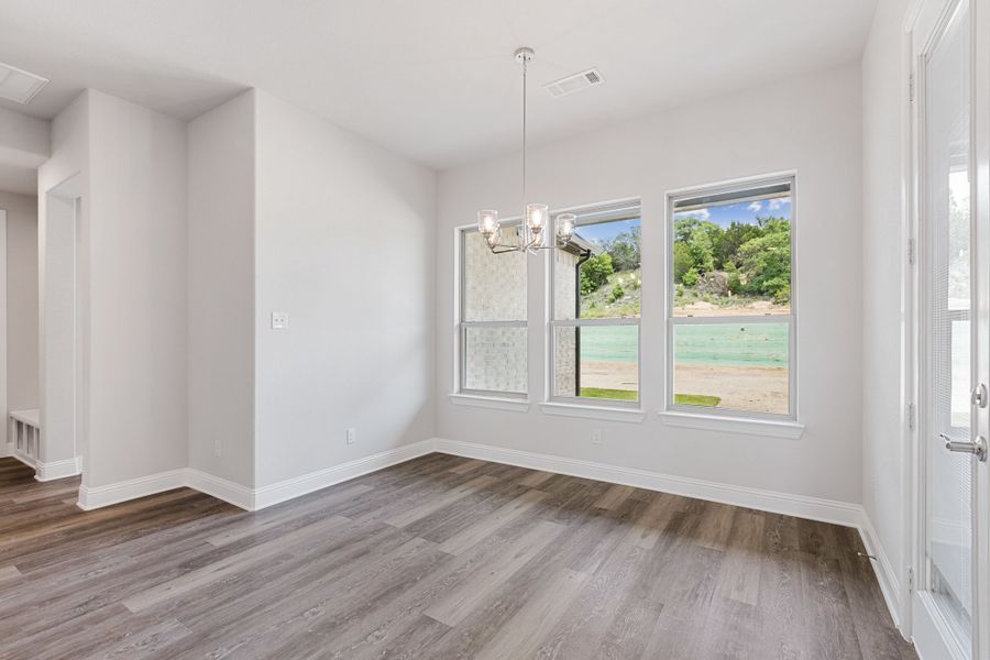 Representative unfurnished interior of a home built from the The Braden II by Doug Parr Custom Homes in Kessler Farms, Brock (Image 14).