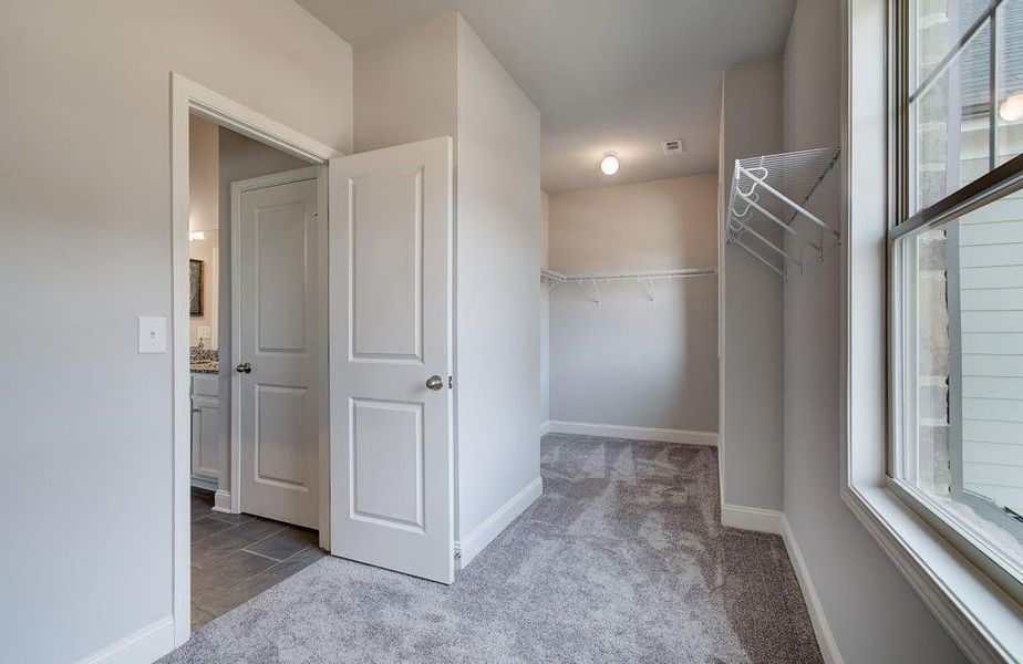 Spacious, unfurnished interior of a new home in Pinecrest Ridge, Dacula (Image 17).