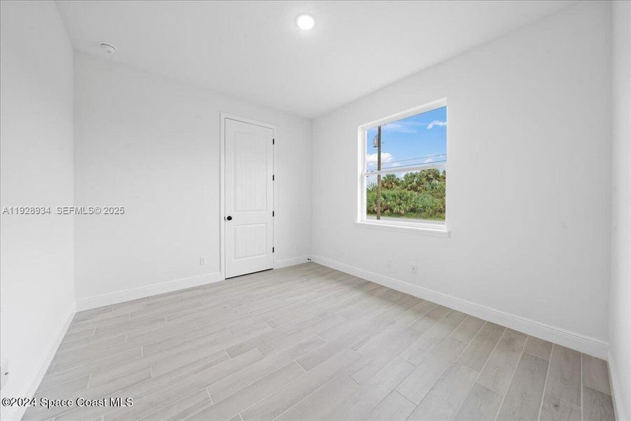 Spacious, unfurnished interior of a new home in , Palm Bay (Image 24). Spacious, unfurnished interior of a new home in , Palm Bay (Image 24).