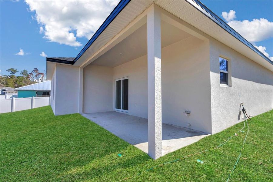Exterior details and patio area of a home in , Ocala (Image 22).