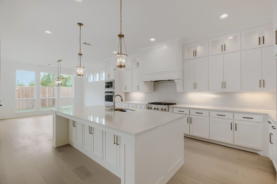 611 Falls - Kitchen 611 Falls - Kitchen