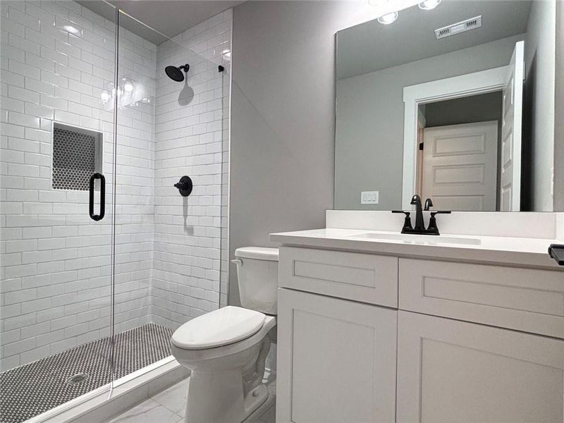 Furnished interior view inside a new home in , Jefferson (Image 6).