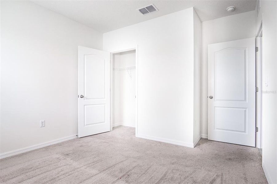 Spacious, unfurnished interior of a new home in , Zellwood (Image 38).
