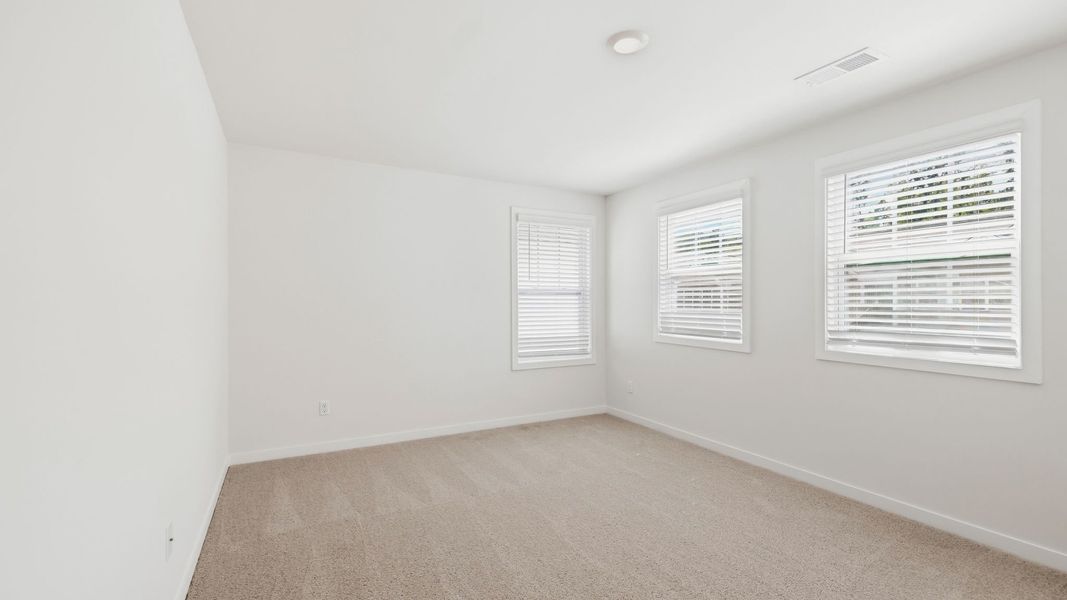 Spacious, unfurnished interior of a new home in Pleasant Grove, Weaverville (Image 13).