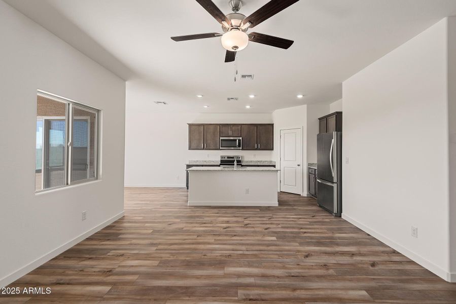 Southwest_Mingus_E_L_004 Southwest_Mingus_E_L_004