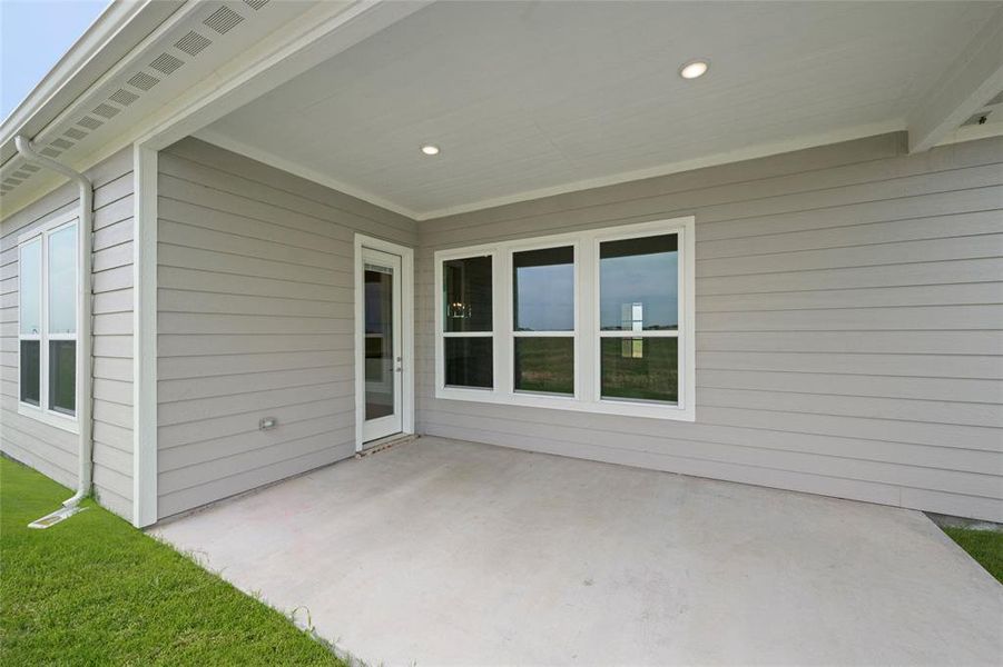 Front exterior of a new home in , Venus, TX, highlighting curb appeal (Image 2). Front exterior of a new home in , Venus, TX, highlighting curb appeal (Image 2).