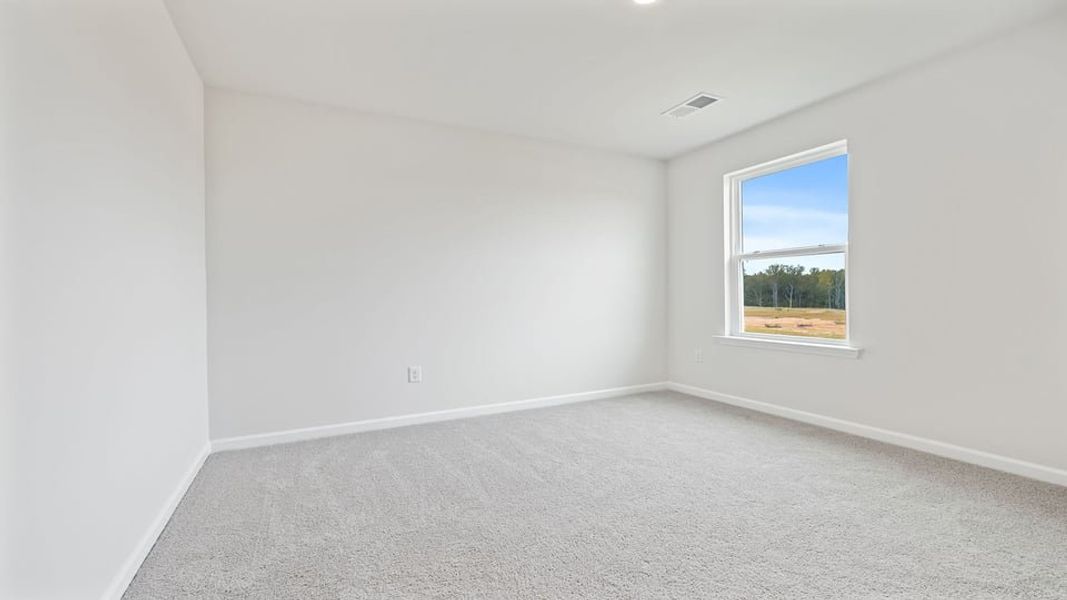 Spacious, unfurnished interior of a new home in Harrier Point, Woodruff (Image 22).