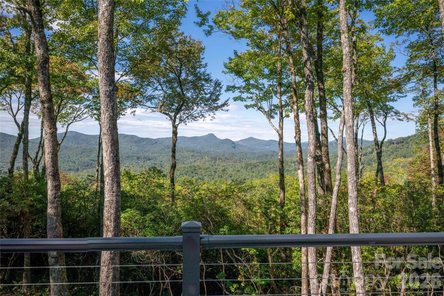 Natural landscape and outdoor views near  in Sapphire (Image 38).