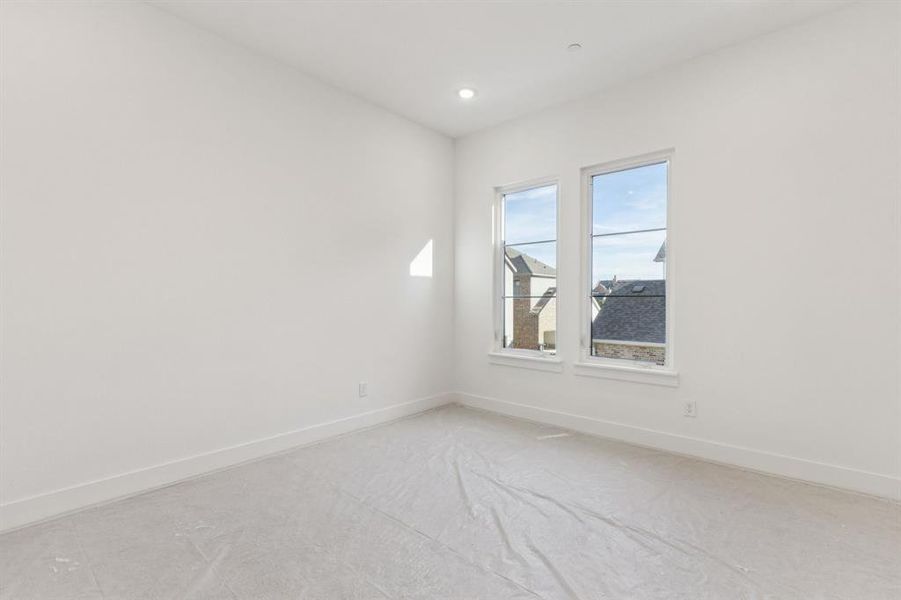 Spacious, unfurnished interior of a new home in , Frisco (Image 18).