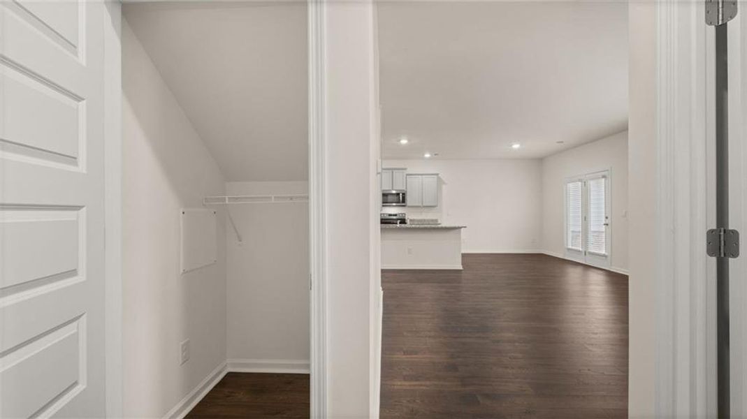 Spacious, unfurnished interior of a new home in Jackson Landing, Jefferson (Image 15).