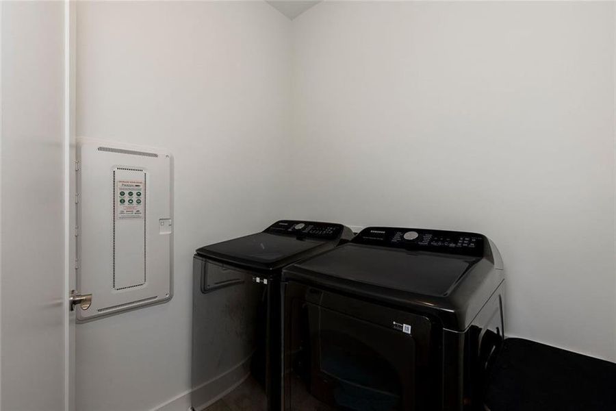 Close-up of interior finishes inside a home in Ashbury, Roswell (Image 21).