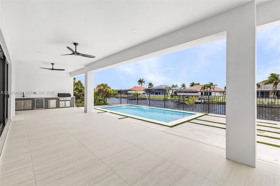 Exterior details and patio area of a home in , Cape Coral (Image 23).