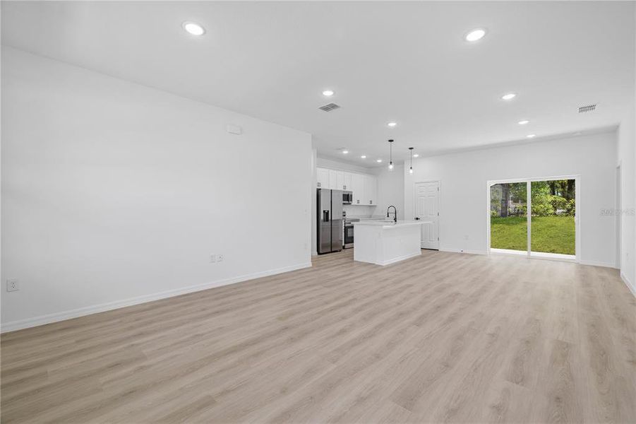 Spacious, unfurnished interior of a new home in , Citrus Springs (Image 18). Spacious, unfurnished interior of a new home in , Citrus Springs (Image 18).