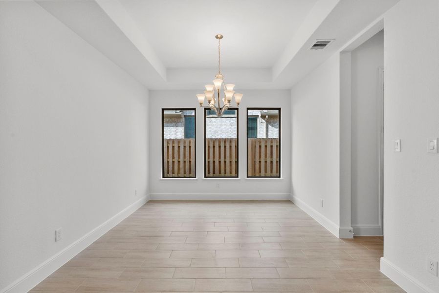 Spacious, unfurnished interior of a new home in Colton, Montgomery (Image 29).