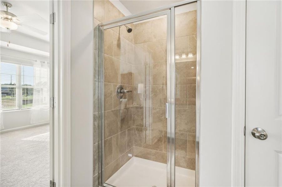 Close-up of interior finishes inside a home in Fairview Lake, Conyers (Image 18).