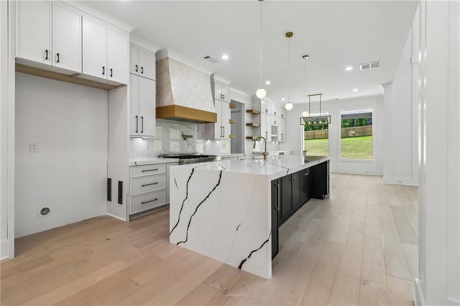 Furnished interior view inside a new home in , Grayson (Image 11).