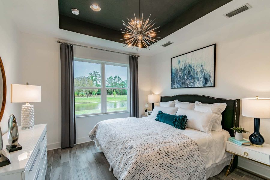 Owner's Bedroom Owner's Bedroom