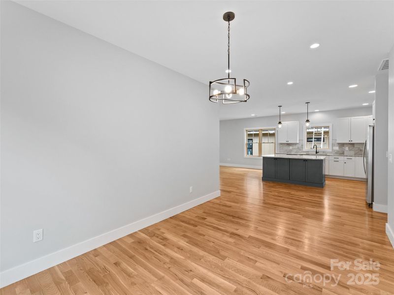 Spacious, unfurnished interior of a new home in , Brevard (Image 14).