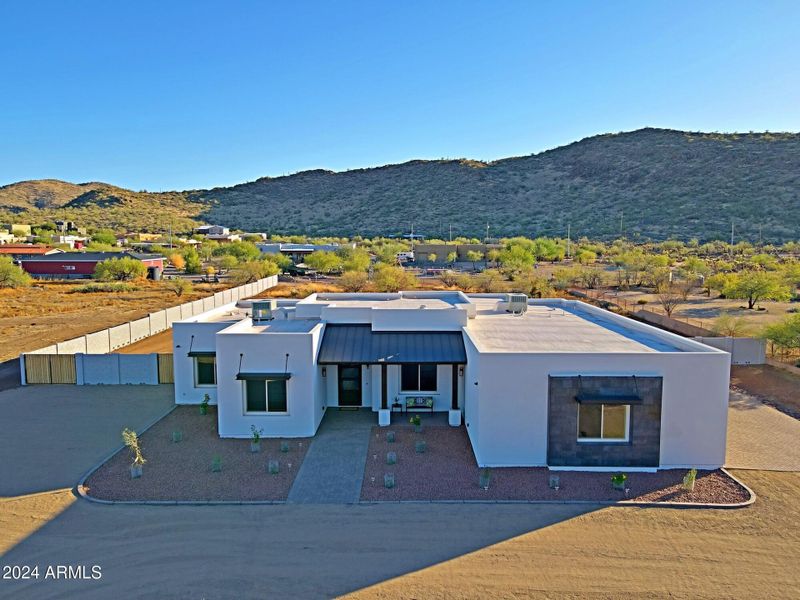 Custom home on 1.2 acre