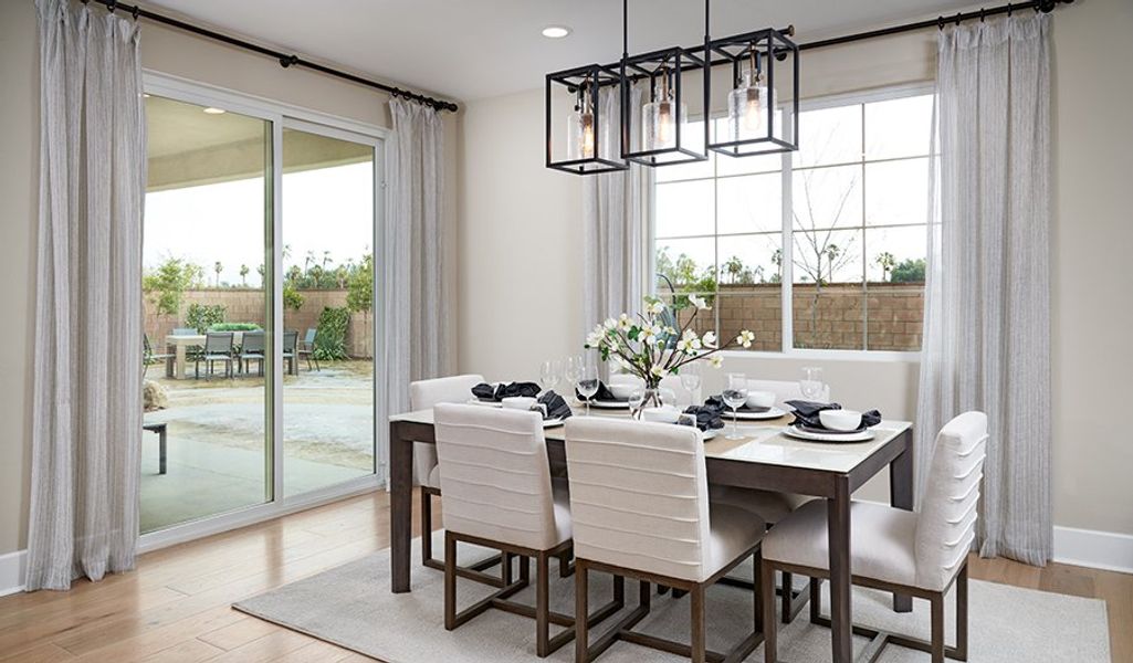 Pomona-S850-BellaAtPiazzaSerena Dining Nook