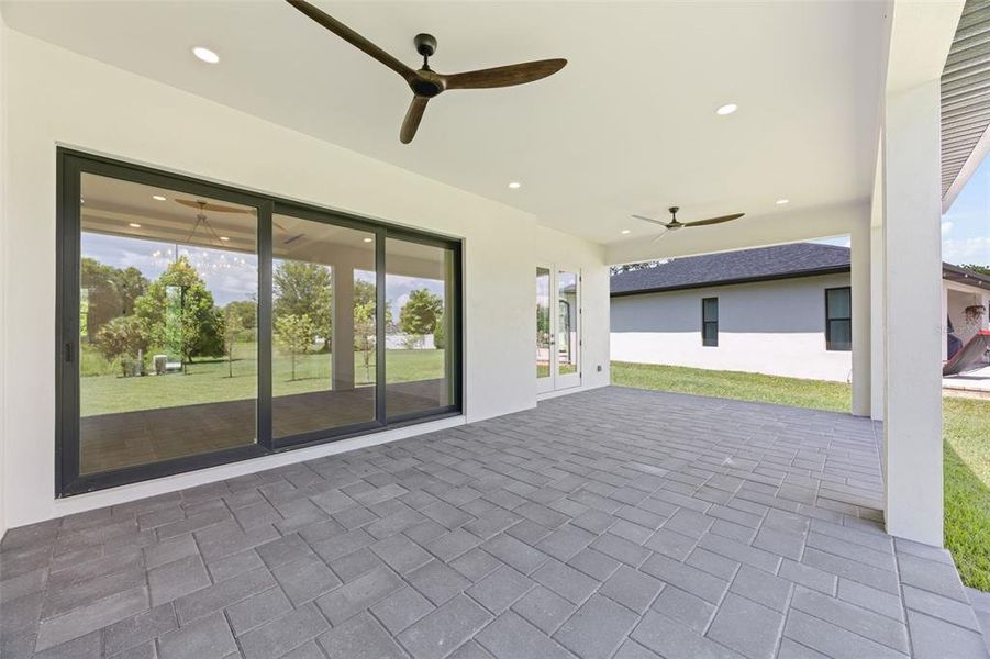 Exterior details and patio area of a home in , Tarpon Springs (Image 30). Exterior details and patio area of a home in , Tarpon Springs (Image 30).