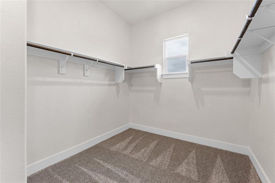 Furnished interior view inside a new home in King Crossing Estates, Van Alstyne (Image 16).