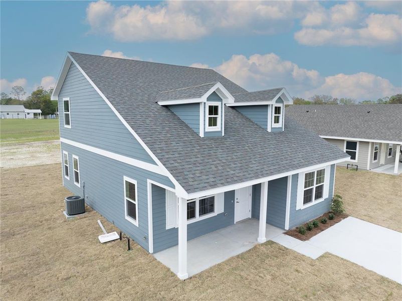 Image 17 of a home in Rolling Hills.