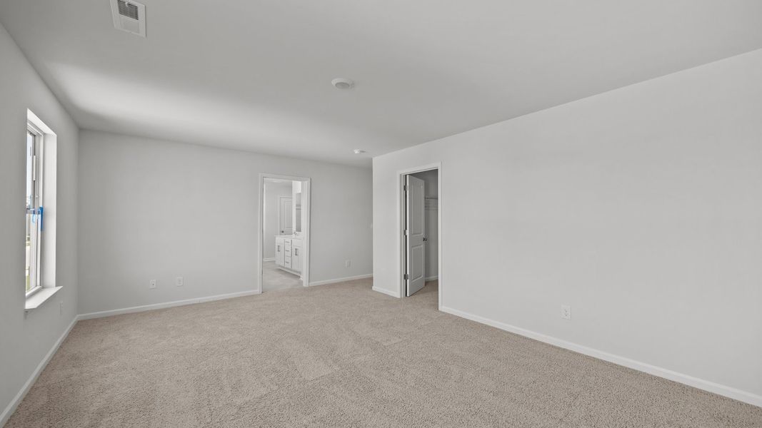 Spacious, unfurnished interior of a new home in Villa Grande, Winterville (Image 26). Spacious, unfurnished interior of a new home in Villa Grande, Winterville (Image 26).