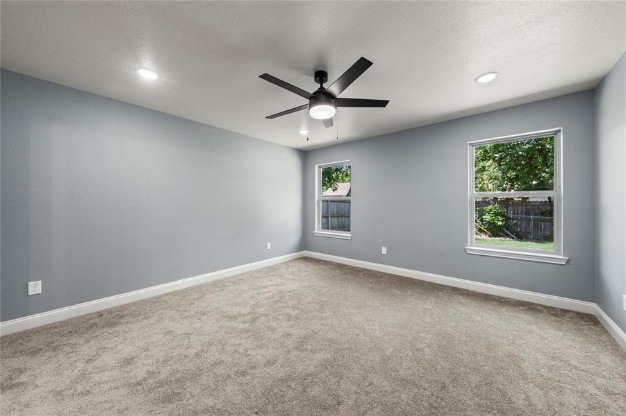 Spacious, unfurnished interior of a new home in , Waco (Image 15). Spacious, unfurnished interior of a new home in , Waco (Image 15).