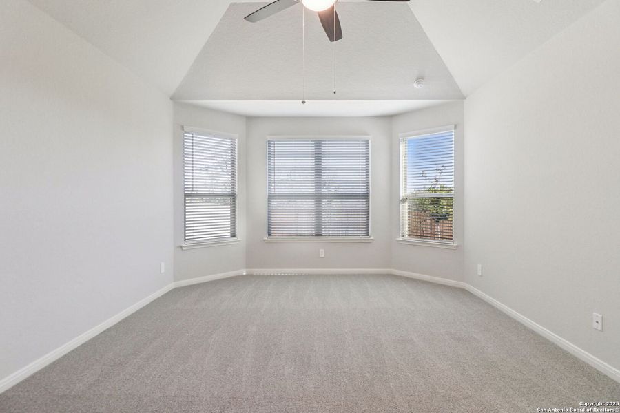 Spacious, unfurnished interior of a new home in , San Antonio (Image 39). Spacious, unfurnished interior of a new home in , San Antonio (Image 39).