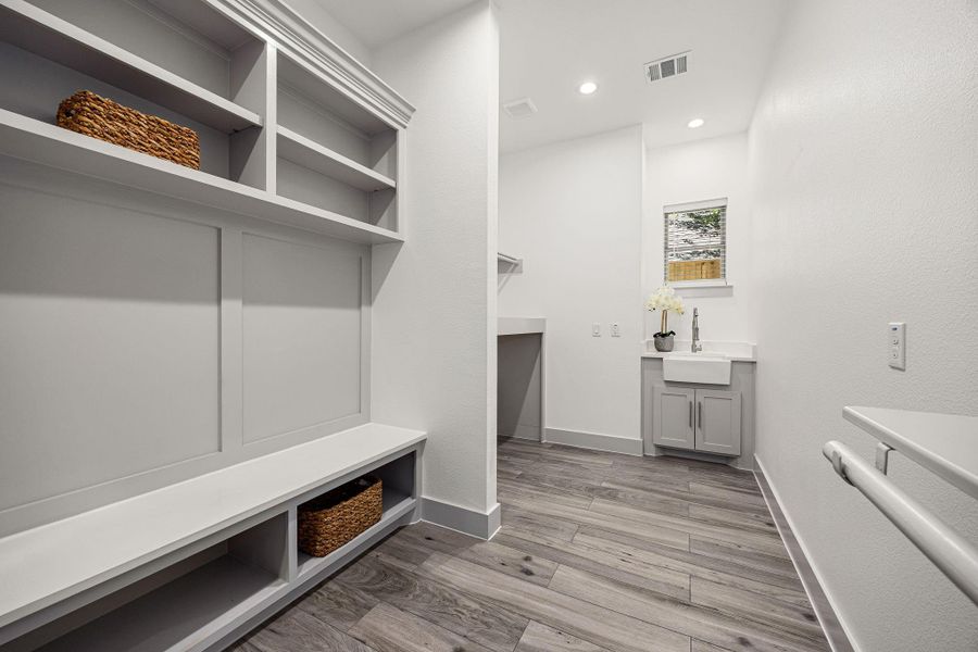 Furnished interior view inside a new home in , Houston (Image 10).