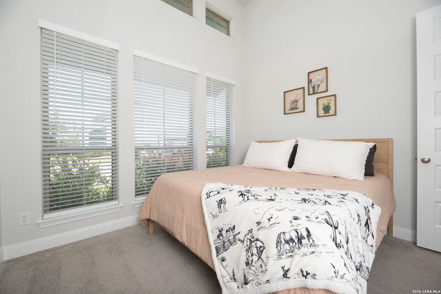Furnished interior view inside a new home in Meadows of Mill Creek, Seguin (Image 17).