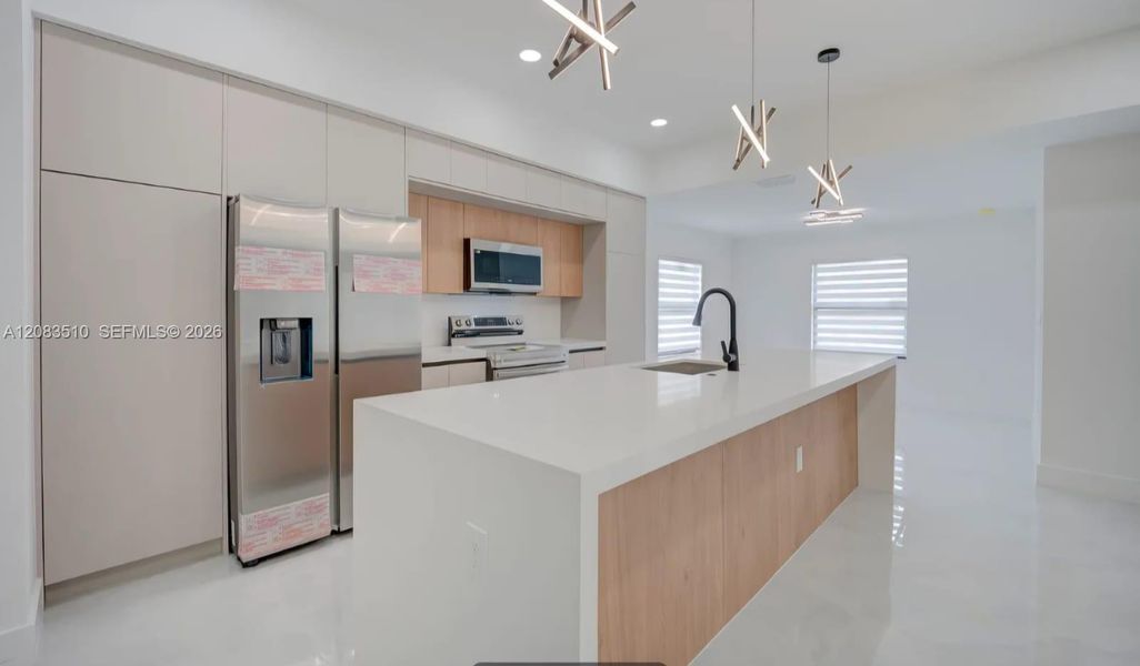 Furnished interior view inside a new home in , Lehigh Acres (Image 4).