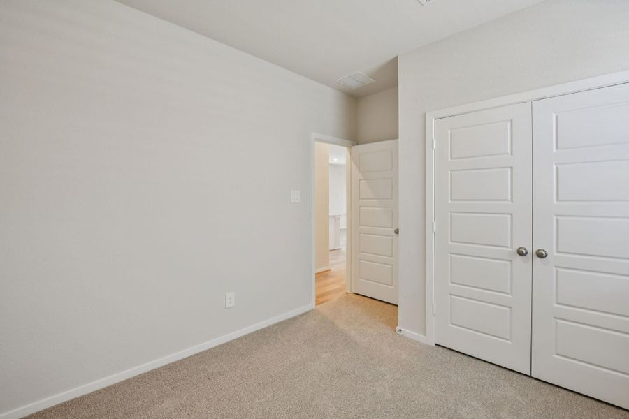 Spacious, unfurnished interior of a new home in Sanford Farms - Traditional Series, Waller (Image 33).