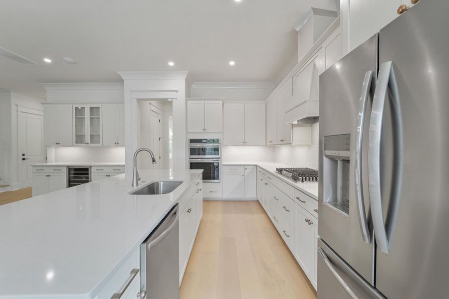 Image 36 of a home in .