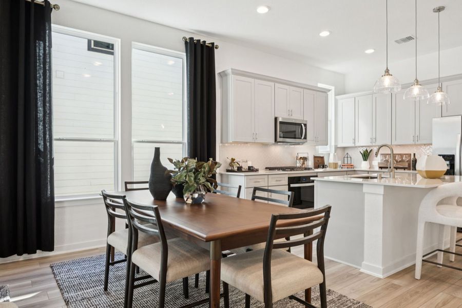 Representative furnished interior of a home built from the Jayton by Pulte Homes in Pulte Homes at Two Step Farm, Montgomery (Image 12).