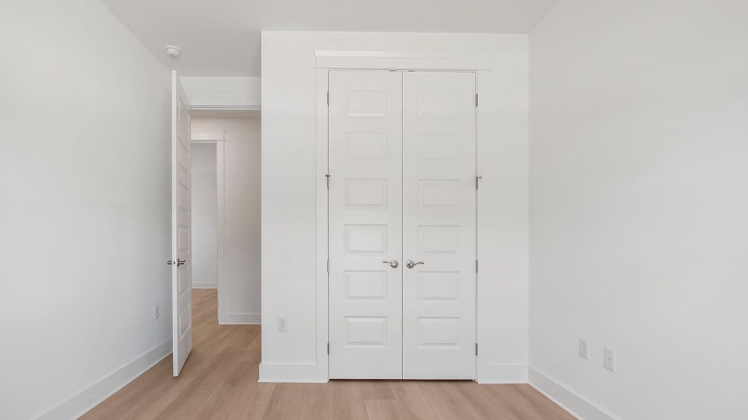 Spacious, unfurnished interior of a new home in Breakfast Point East Phase II, Panama City Beach (Image 28). Spacious, unfurnished interior of a new home in Breakfast Point East Phase II, Panama City Beach (Image 28).