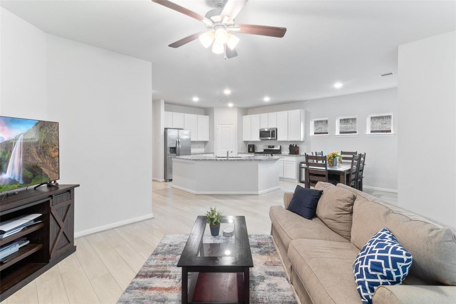 Image 26 of a home in Woodshore. Image 26 of a home in Woodshore.