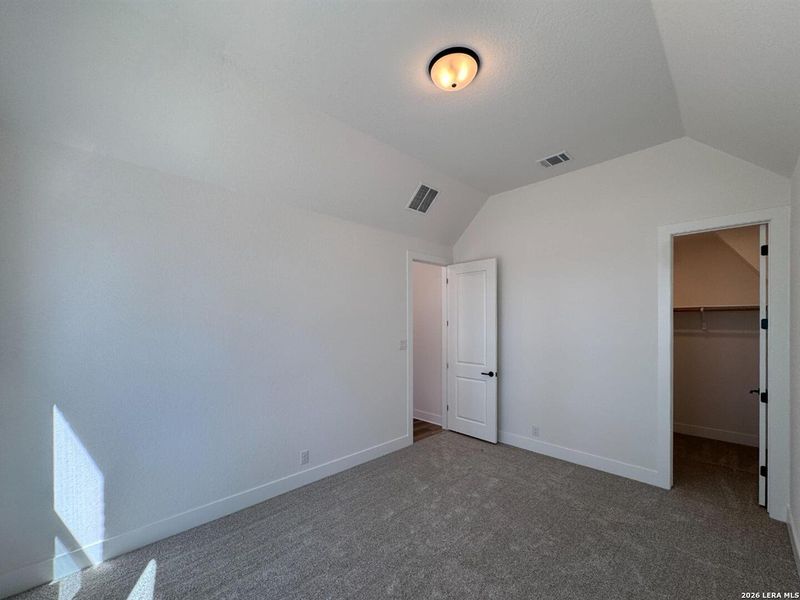 Spacious, unfurnished interior of a new home in Waldsanger, New Braunfels (Image 29). Spacious, unfurnished interior of a new home in Waldsanger, New Braunfels (Image 29).