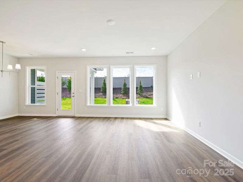 Spacious, unfurnished interior of a new home in Westview Towns, Waxhaw (Image 23).