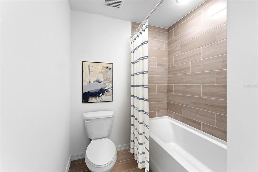 Furnished interior view inside a new home in , Port Charlotte (Image 4).