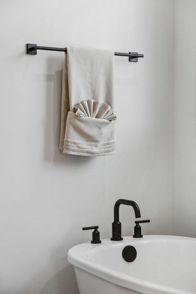 Close-up of interior finishes inside a home in , Johns Island (Image 22). Close-up of interior finishes inside a home in , Johns Island (Image 22).