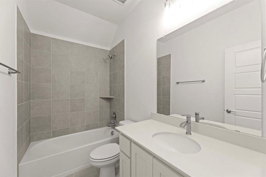 17-3506-honeysuckle-hollow-melissa-tx-bathroom