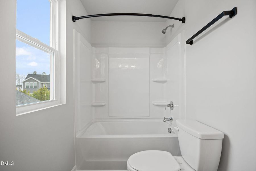 42-web-or-mls-IMG_9881 42-web-or-mls-IMG_9881