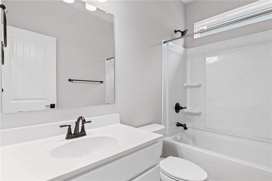 Furnished interior view inside a new home in Laurel Farms, Dallas (Image 7). Furnished interior view inside a new home in Laurel Farms, Dallas (Image 7).