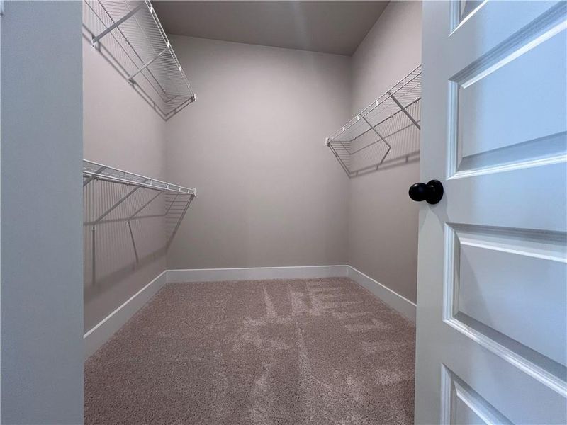 Spacious, unfurnished interior of a new home in , Tucker (Image 31).