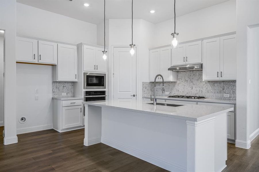 331 Trillium Street ~ Ready Now! 331 Trillium Street ~ Ready Now!