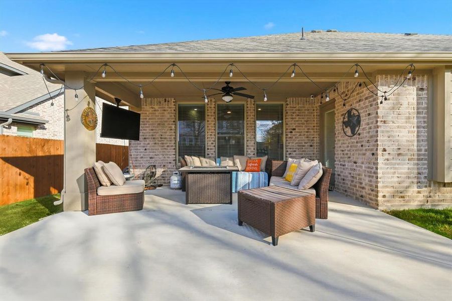 Exterior details and patio area of a home in , Midlothian (Image 23).