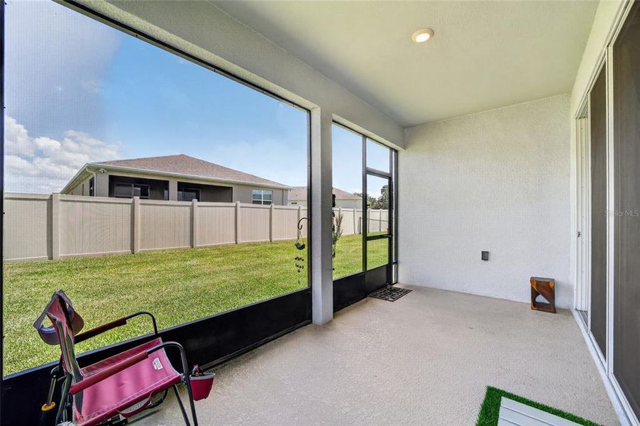 Exterior details and patio area of a home in , Ocala (Image 25). Exterior details and patio area of a home in , Ocala (Image 25).